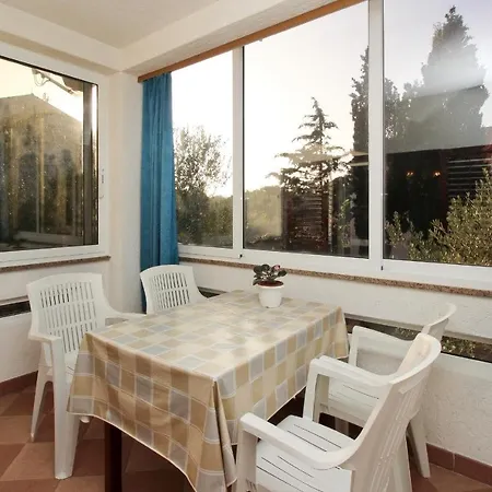 Apartment Marinko Punat